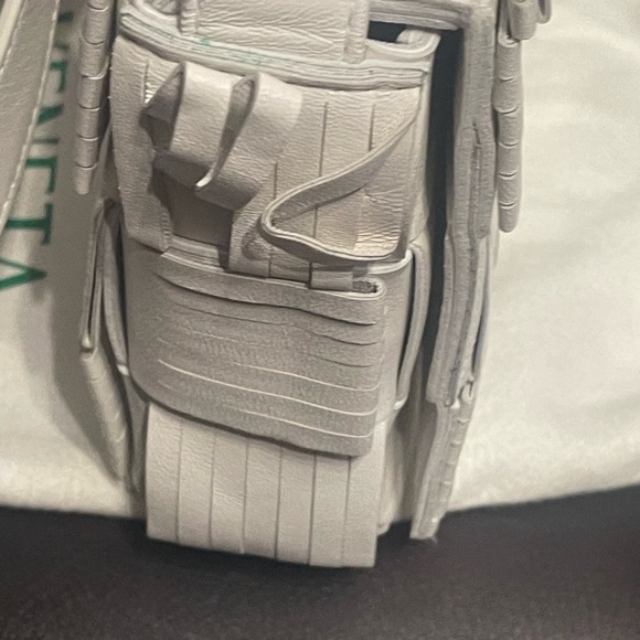 White Bottega Veneta Fringe Cassette Bag - Picture 7 of 9